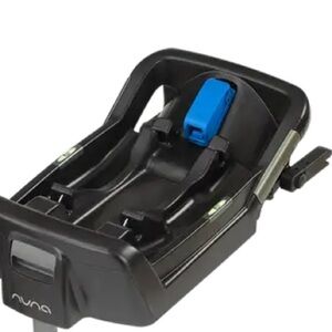 Nuna PIPACar Seat Base in Black